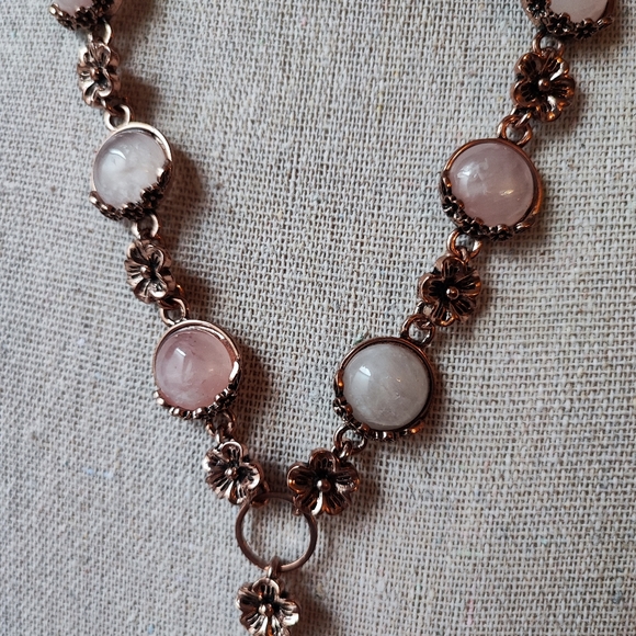 Rose Gold Coppery Rose Quartz Medallion Necklace and Earrings Set Unsigned EUC - Picture 15 of 15